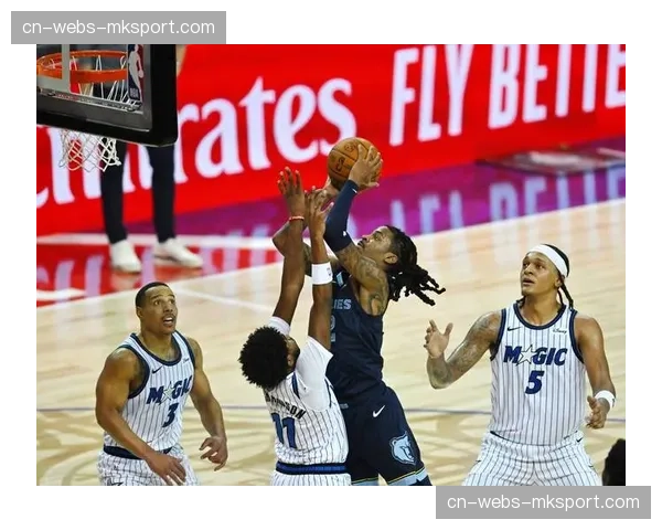 灰熊121-110击败爵士，莫兰特复出首战贡献24分9助攻