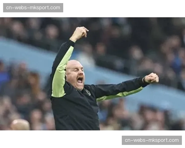 从榜尾到安全区：诺丁汉森林保级之路的关键三月